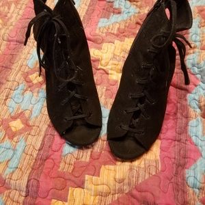 Black Old Navy Wedges